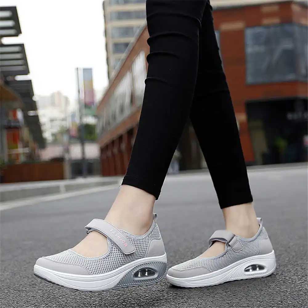 Women Formal Upper Wear - Sepatu Basket pria, sneaker olahraga warna