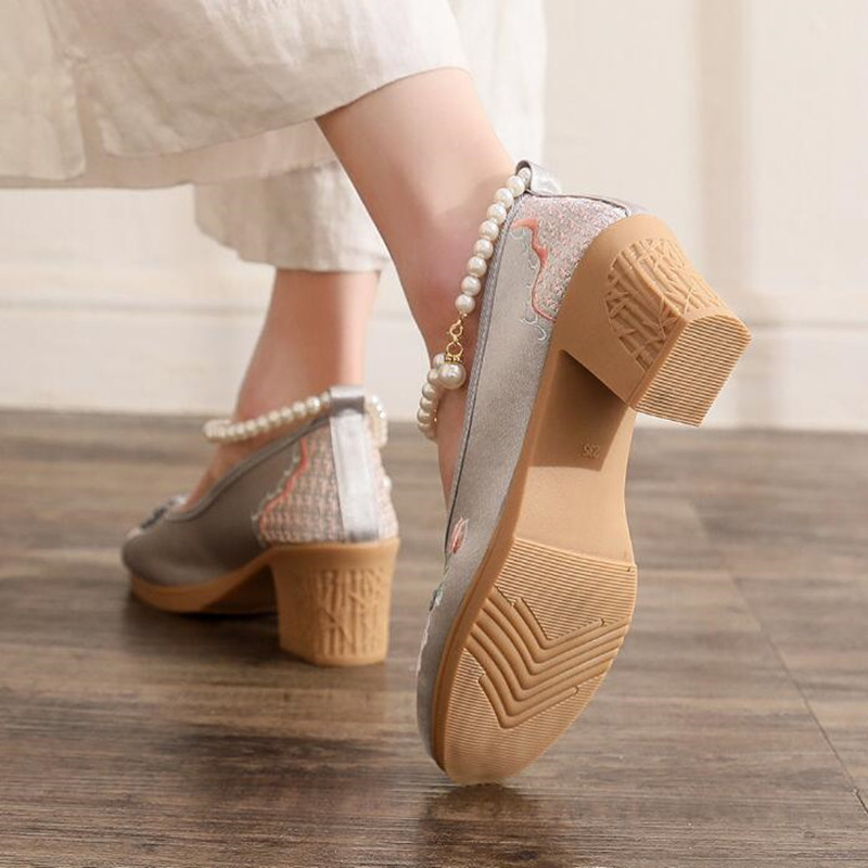 Sepatu Gaun Hak Tinggi Berbord - Pump Heel Block ulasan dan harga